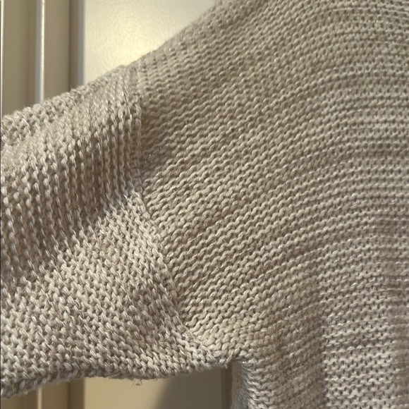 Susina Cream and Tan Crew Neck Sweater Relaxed Fit - Picture 4 of 6